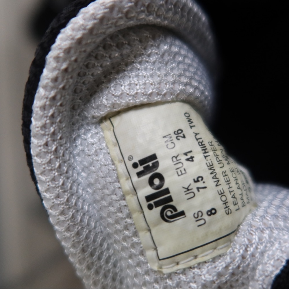 Black piloti Sneakers‎ with White Stitching - Picture 4 of 5